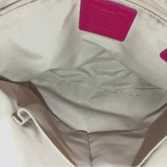 Coach Peyton Embossed Patent Convertible Hobo In Crimson Pink And Tan - Picture 3 of 12